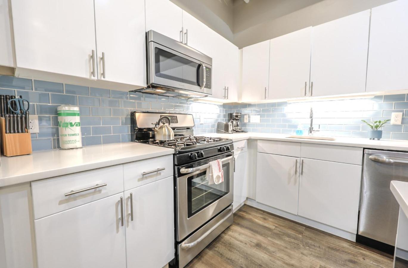 Common Loft With Washer Dryer Boston