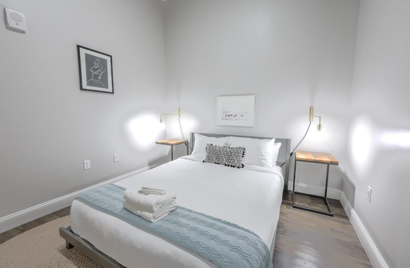 Apartment Common Loft With Washer Dryer